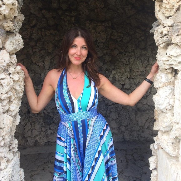 Meet your Posher, Vanessa - Picture 1 of 1